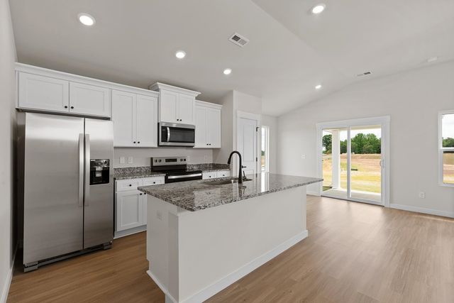403 West Claywalk Road, Woodruff, SC 29388