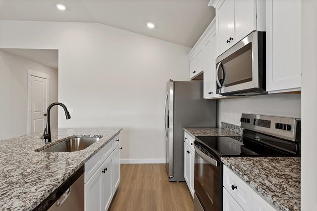 403 West Claywalk Road, Woodruff, SC 29388