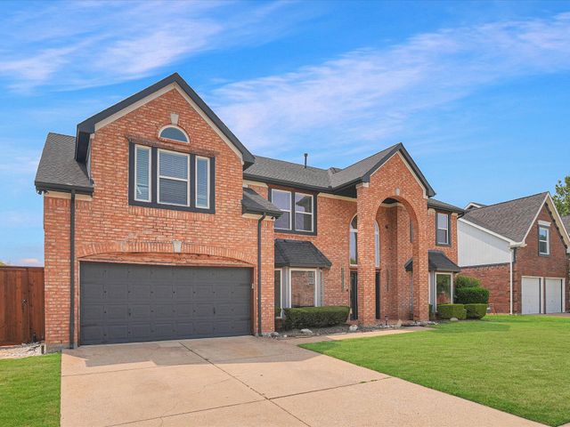 409 Baldwin Street, Grand Prairie, TX 75052