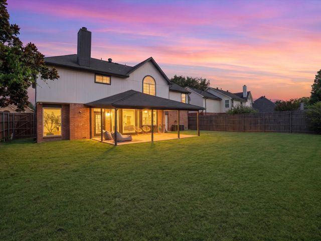 409 Baldwin Street, Grand Prairie, TX 75052