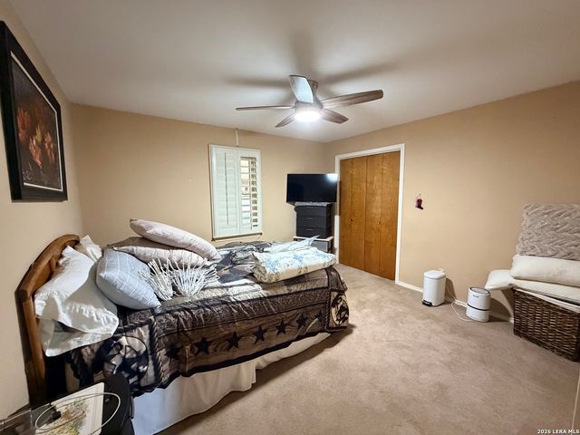 767 Happy Hollow Dr, Bandera, TX 78003