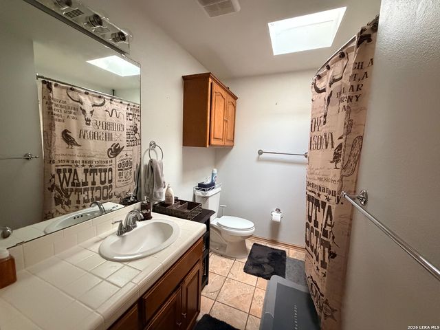 767 Happy Hollow Dr, Bandera, TX 78003