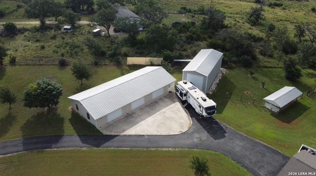 767 Happy Hollow Dr, Bandera, TX 78003