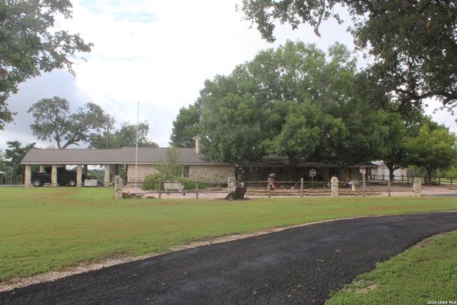 767 Happy Hollow Dr, Bandera, TX 78003