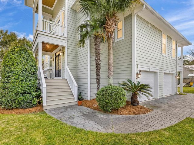 16 Orchard Ave., Murrells Inlet, SC 29576
