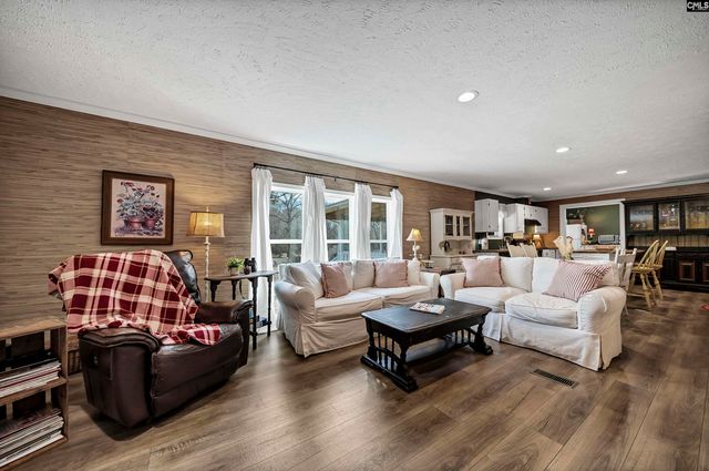 2011 Congress Road, Hopkins, SC 29061