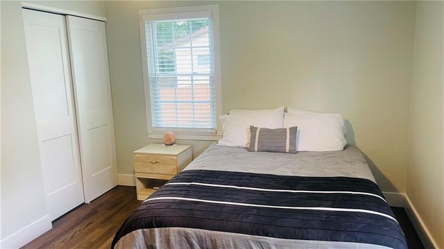 445 Dan Place SE, Smyrna, GA 30082