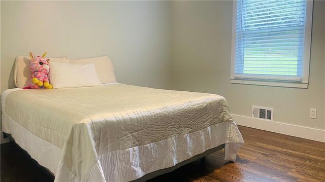 445 Dan Place SE, Smyrna, GA 30082