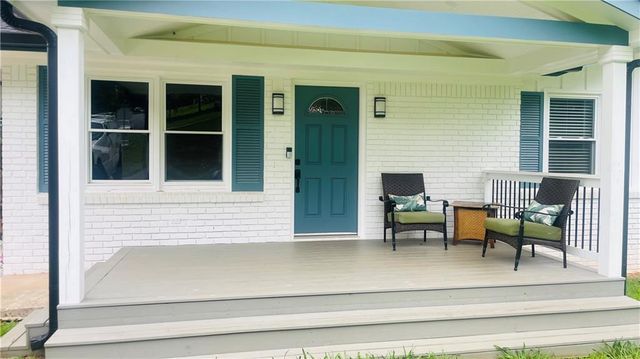 445 Dan Place SE, Smyrna, GA 30082