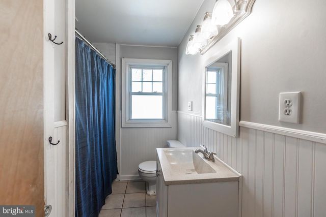 406 ALLEGHENY AVE, Hanover, PA 17331