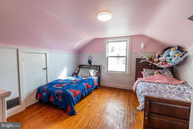 406 ALLEGHENY AVE, Hanover, PA 17331