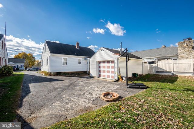 406 ALLEGHENY AVE, Hanover, PA 17331