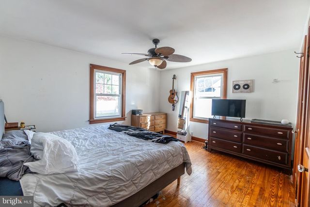 406 ALLEGHENY AVE, Hanover, PA 17331