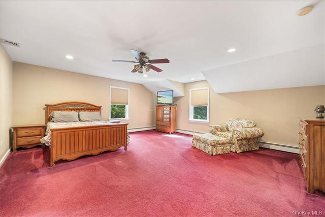 3 Seven Lakes Drive, Sloatsburg, NY 10974