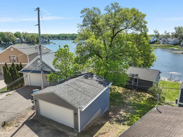 1304 N Eagle Lake Drive, Texas Twp, MI 49009