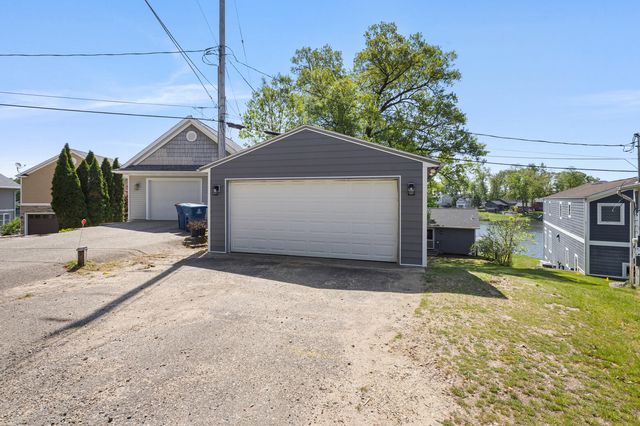 1304 N Eagle Lake Drive, Texas Twp, MI 49009
