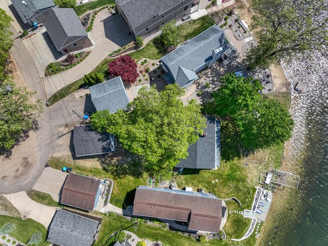 1304 N Eagle Lake Drive, Texas Twp, MI 49009