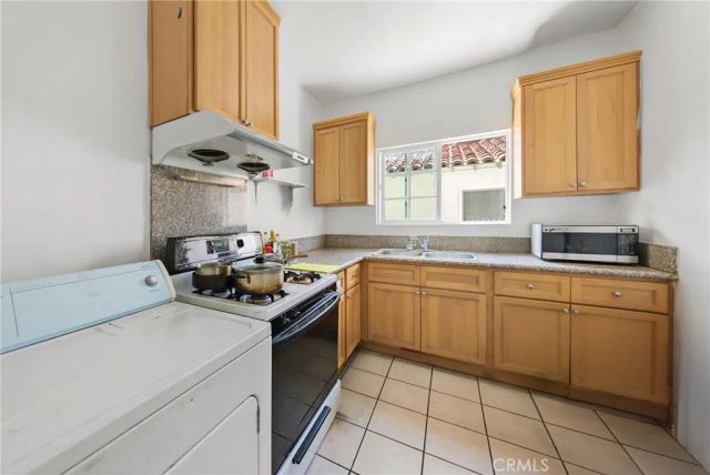 213 S Atlantic Boulevard, Alhambra, CA 91801