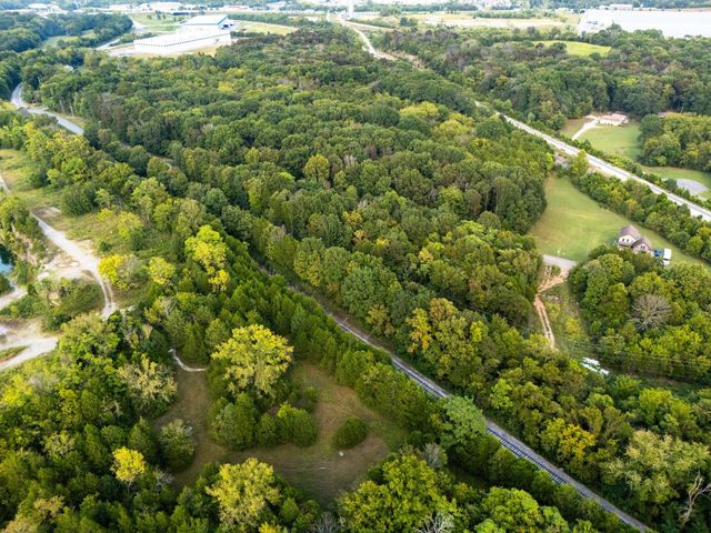 1054 Quarry Rd, Mount Juliet, TN 37122