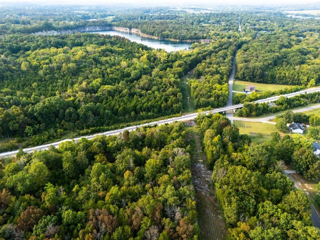 1054 Quarry Rd, Mount Juliet, TN 37122