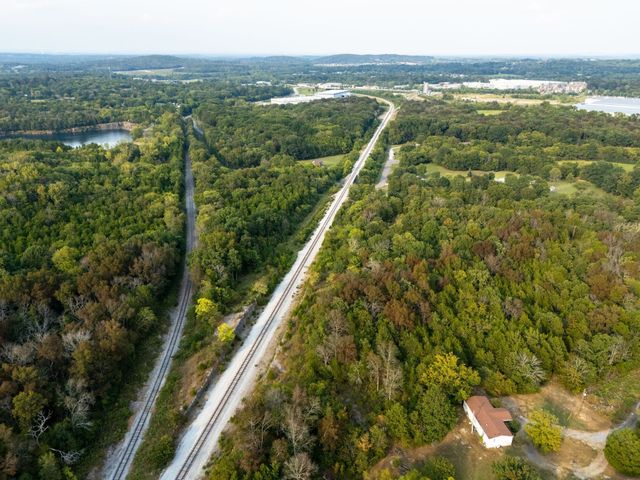 1054 Quarry Rd, Mount Juliet, TN 37122