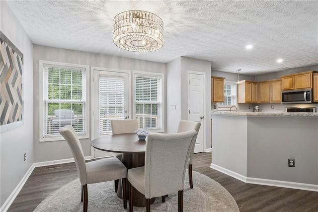 610 Eagle Glen Trace, Woodstock, GA 30189