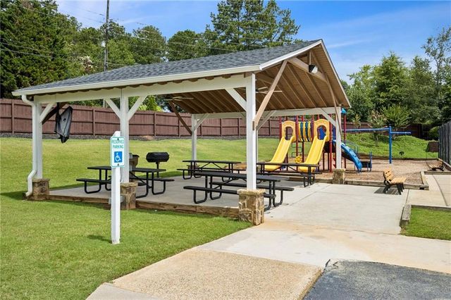 610 Eagle Glen Trace, Woodstock, GA 30189