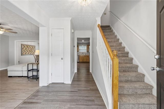 610 Eagle Glen Trace, Woodstock, GA 30189