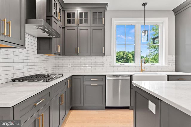 425 PASTELL LN, Conshohocken, PA 19428