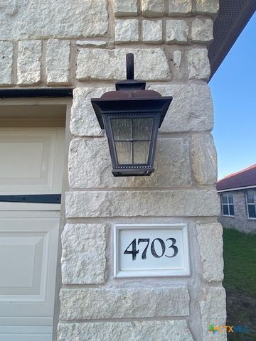 4703 Golden Gate Drive, Killeen, TX 76549