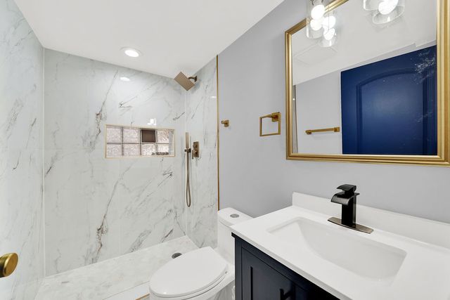 6345 S Honore Street, Chicago, IL 60636
