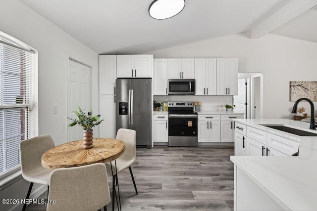 7530 FAWN LAKE Drive S, Jacksonville, FL 32256