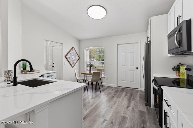 7530 FAWN LAKE Drive S, Jacksonville, FL 32256