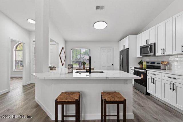 7530 FAWN LAKE Drive S, Jacksonville, FL 32256