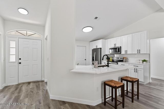 7530 FAWN LAKE Drive S, Jacksonville, FL 32256