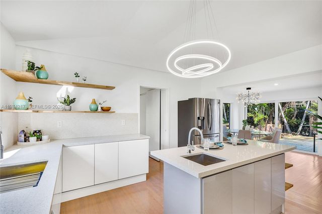 667 NE 105th St, Miami Shores, FL 33138