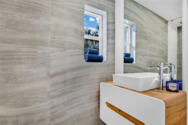 667 NE 105th St, Miami Shores, FL 33138