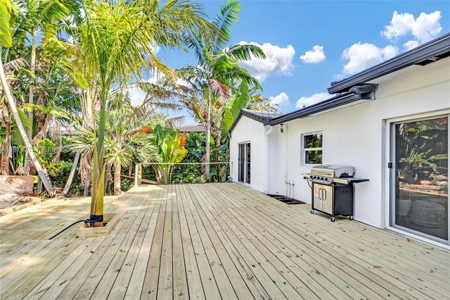 667 NE 105th St, Miami Shores, FL 33138