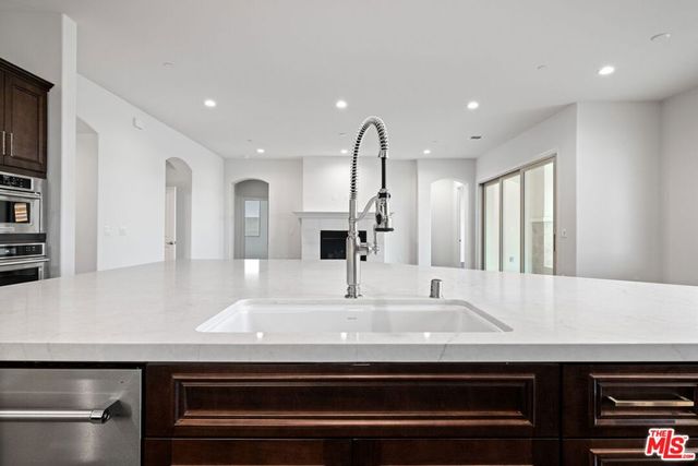3612 Pathway Court, Bakersfield, CA 93311