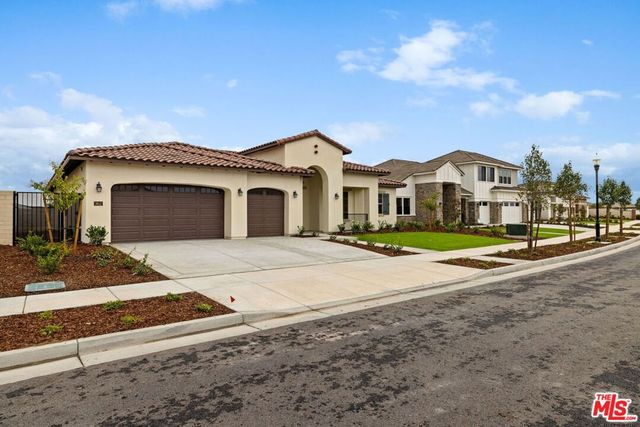 3612 Pathway Court, Bakersfield, CA 93311
