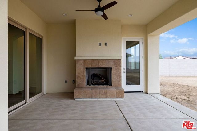 3612 Pathway Court, Bakersfield, CA 93311