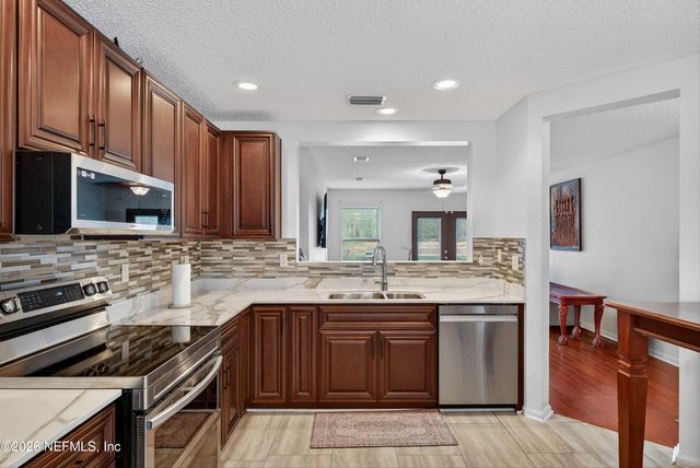 9719 MAYVILLE Drive S, Jacksonville, FL 32222