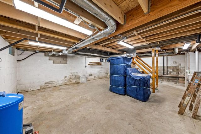 34639 Elm STREET, Summit, WI 53066