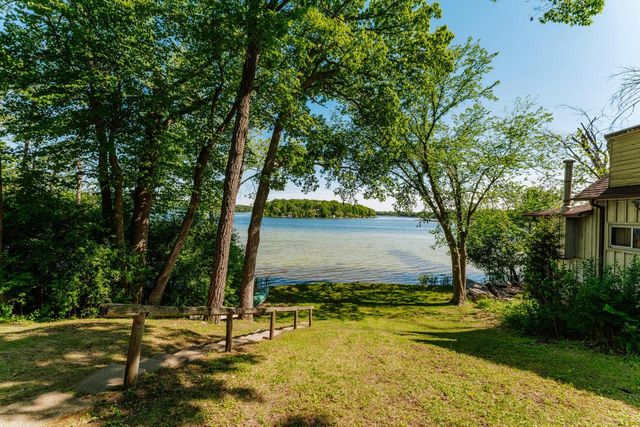 34639 Elm STREET, Summit, WI 53066