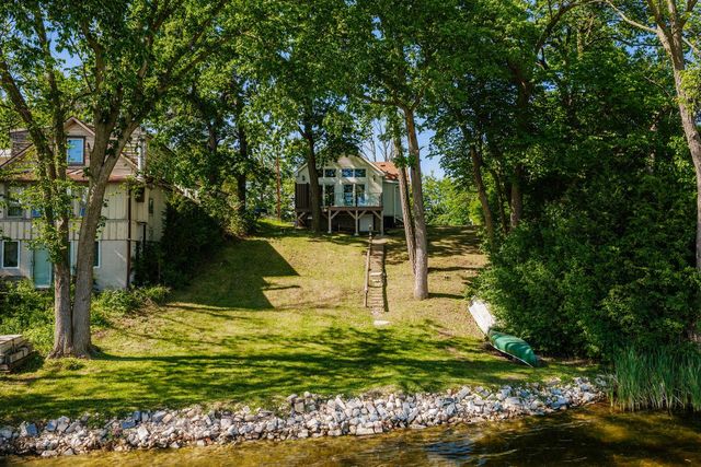 34639 Elm STREET, Summit, WI 53066