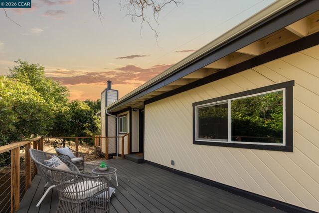 1009 - 1011 Froyd Rd, Concord, CA 94521