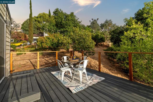 1009 - 1011 Froyd Rd, Concord, CA 94521