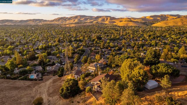 1009 - 1011 Froyd Rd, Concord, CA 94521