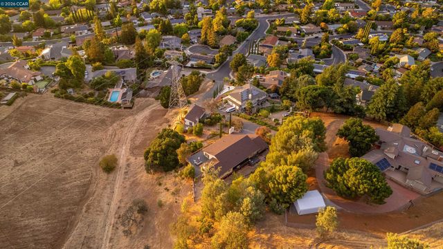 1009 - 1011 Froyd Rd, Concord, CA 94521