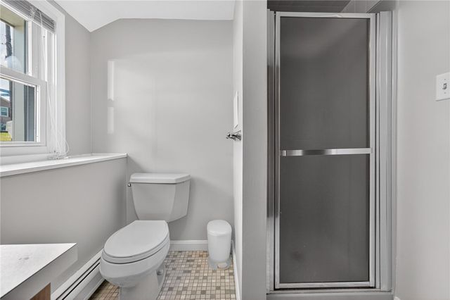 27 Wenscott Lane, North Providence, RI 02904